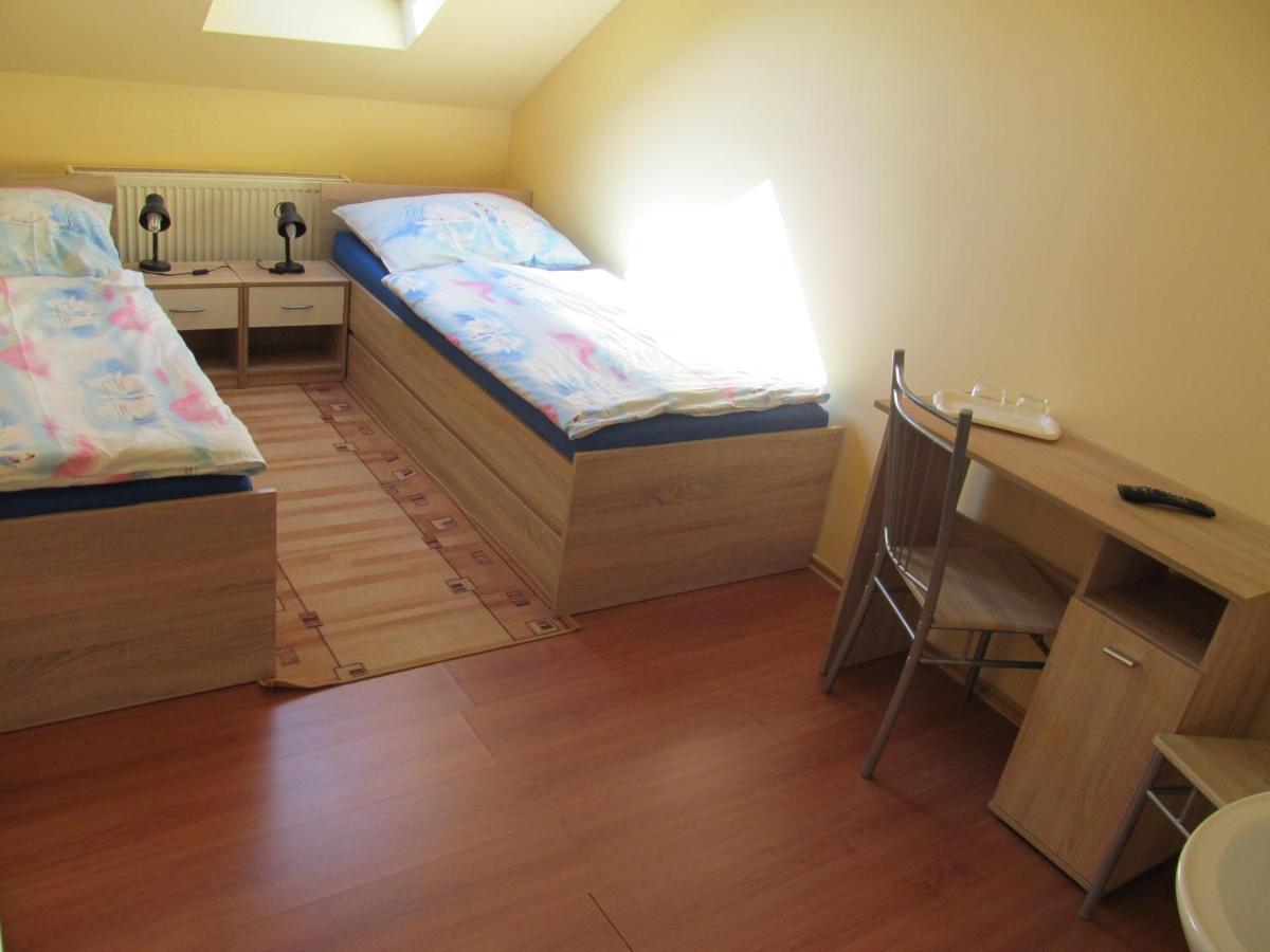 A+S Penzion Podzamok Спишске-Подградье Экстерьер фото
