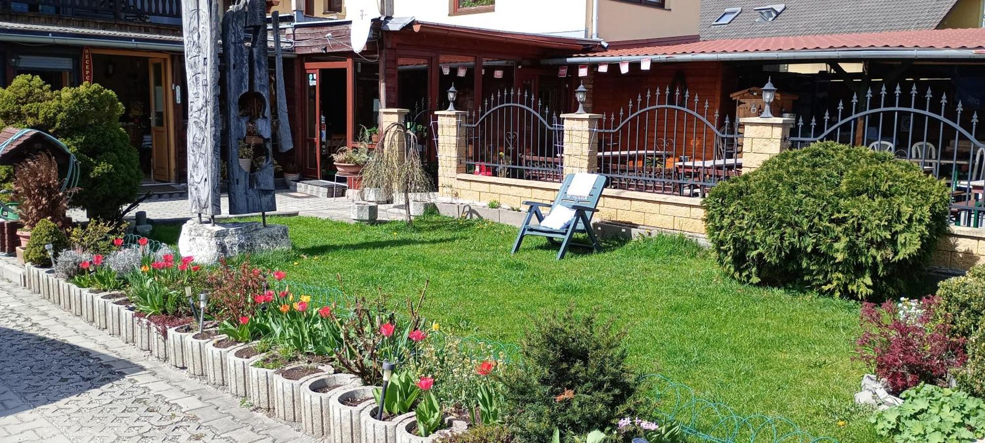 A+S Penzion Podzamok Спишске-Подградье Экстерьер фото